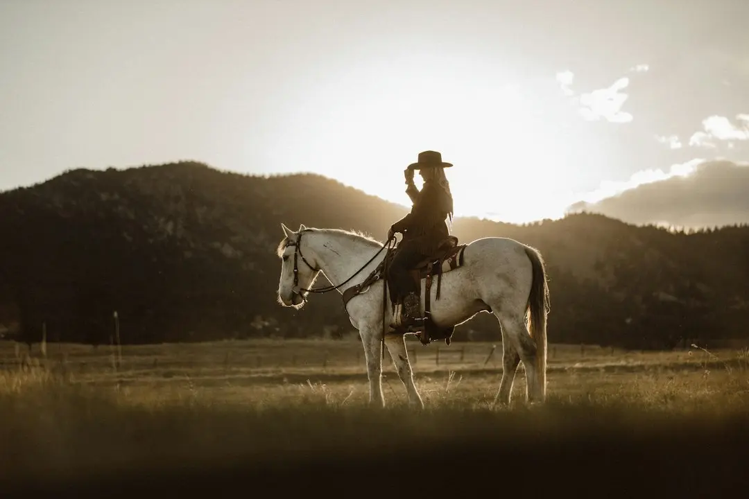 Noua producție western a Netflixului poate zdruncina dominația lui Taylor Sheridan