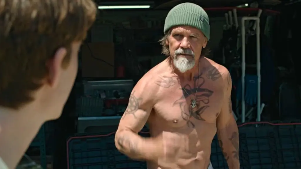 Whalefall, filmul cu Josh Brolin, a naufrat la bilete